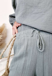 Pantalon Cathy en Gaze de Coton Kaki