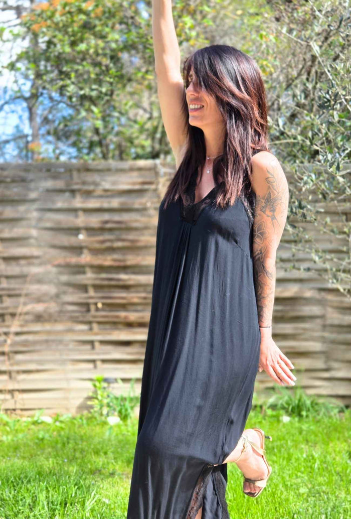Robe Ines noir